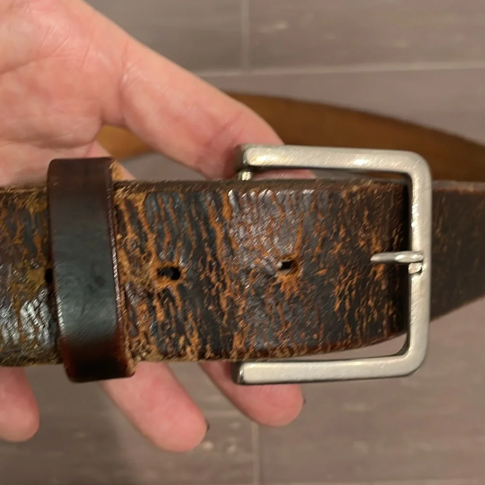 Vintage Men’s Oil-Tanned Top Grain Cowhide distressed leather brown belt size 34